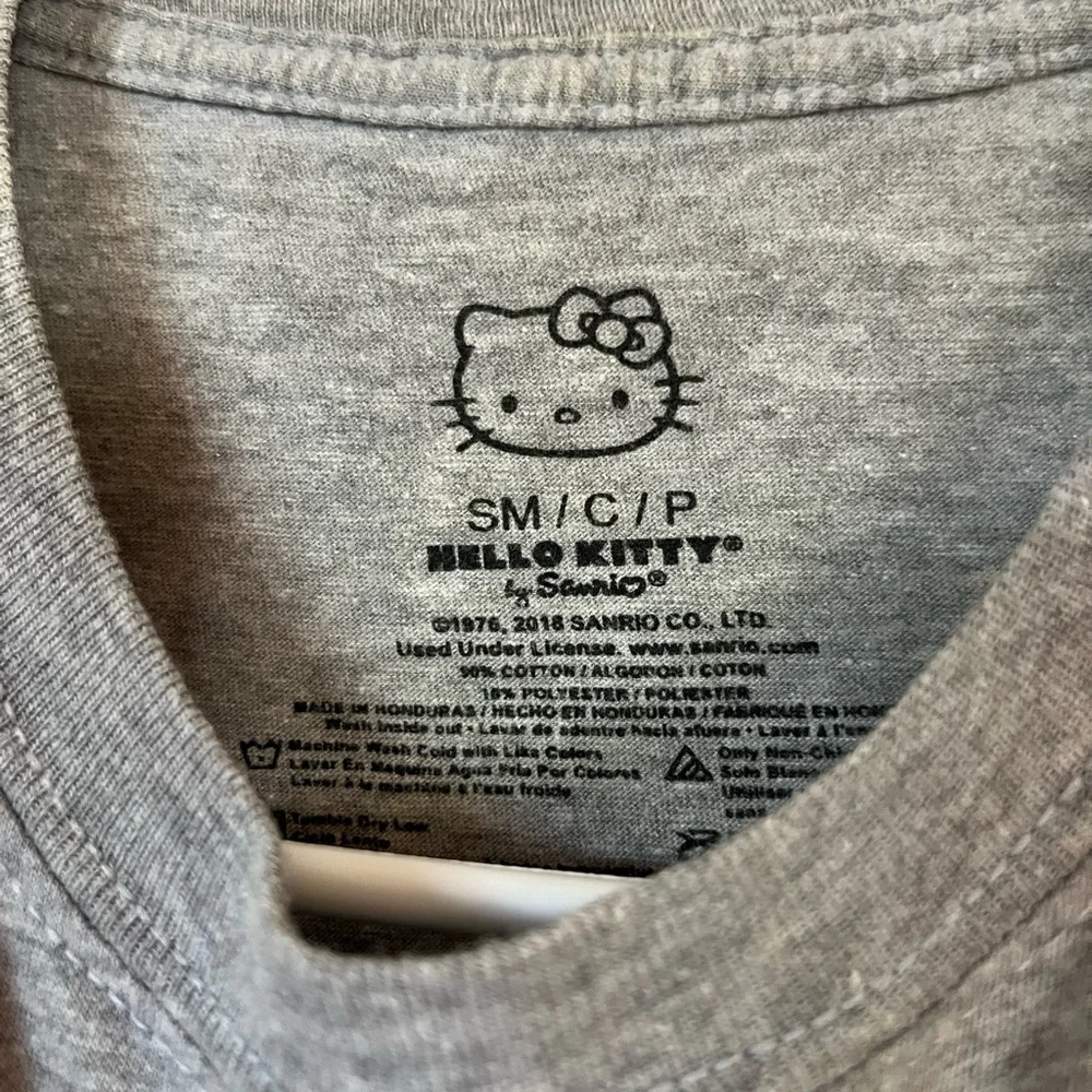 Hello Kitty Tee - Picture 2 of 2